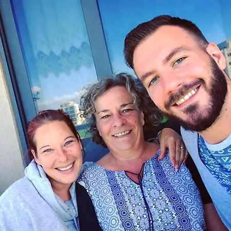 ベッド・アンド・ブレックファスト Sunshine Court