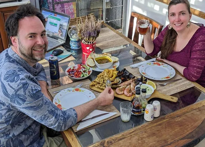 Sunshine Court Oda ve Kahvaltı