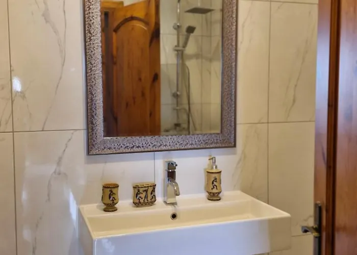 Oda ve Kahvaltı Sunshine Court 4*