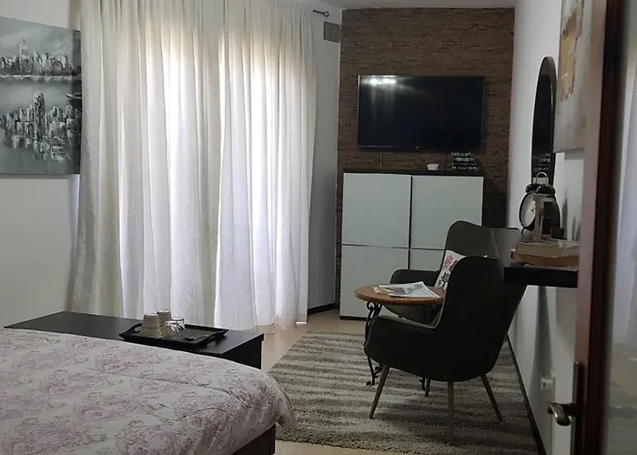 Sunshine Court B&B St. Paul's Bay