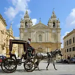 Sunshine Court San Pawl il-Baħar