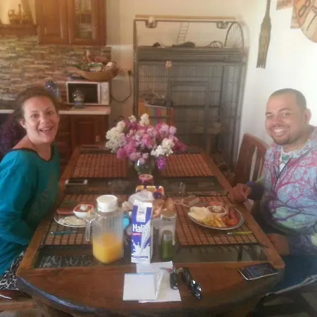 فندق مبيت وإفطار Sunshine Court